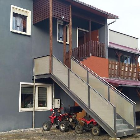 4U Hostel Zgorzelec - Free Parking Jedrzychowice  Exteriér fotografie